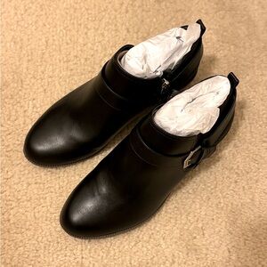 NIB Dr. Scholl’s Women’s Bobbi Ankle Boots Size 6M